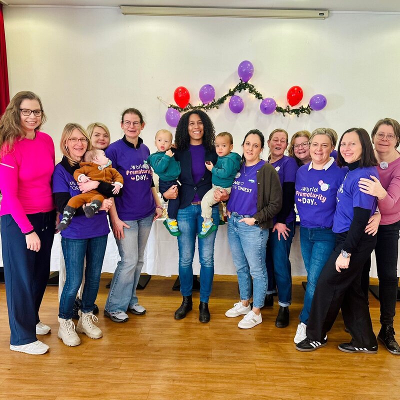Aktion Luftballon Weltfrühchentag Neuss